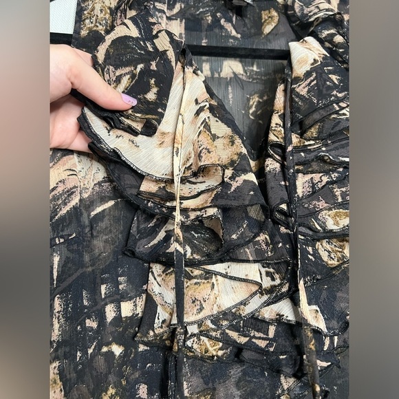 Spense Black and Beige Sheer Sleeveless Blouse - Picture 4 of 9